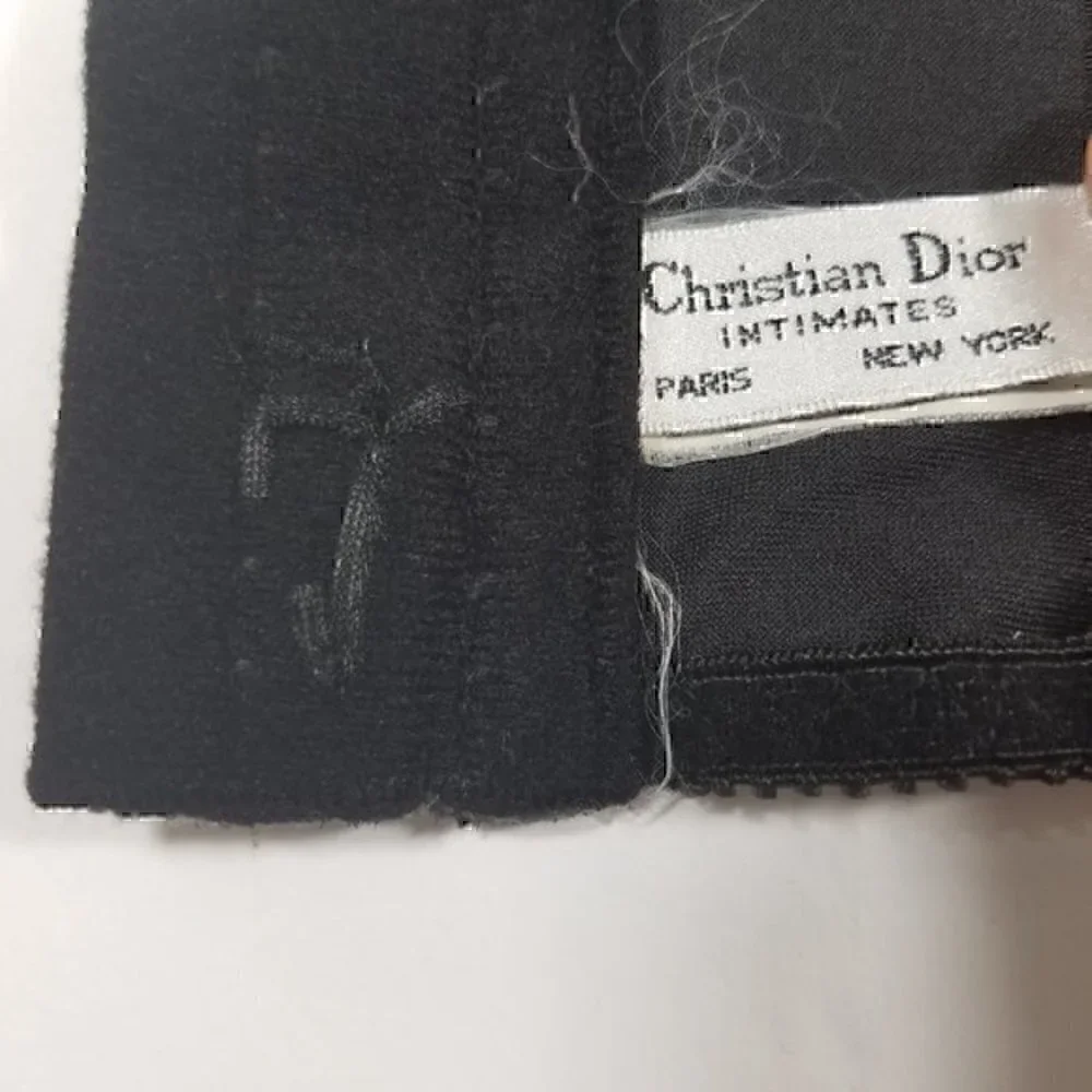 VTG Christian Dior Lace Corset Bra 34 Fits BC - Picture 6 of 7
